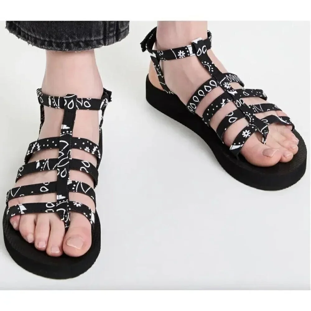 ARIZONA LOVE Trekky Flat Spartiate Strappy Sandals In Black Bandana Size 38 NWOB